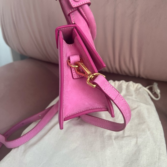 Pink suede jacquemus bag "le chiquito noeud" - Picture 4 of 6